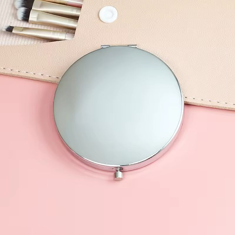 Round makeup mirror 